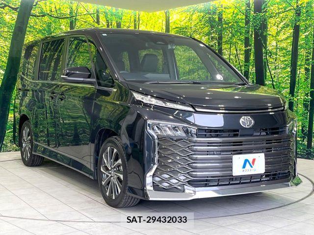Toyota VOXY 2024-02 6220981-16