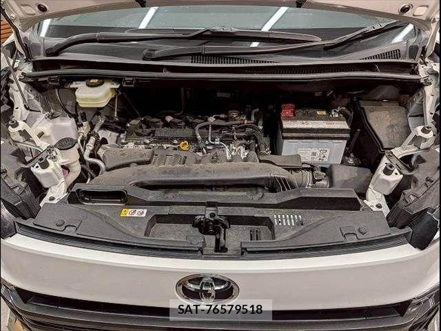 Toyota VOXY 2025-04 6220997-13