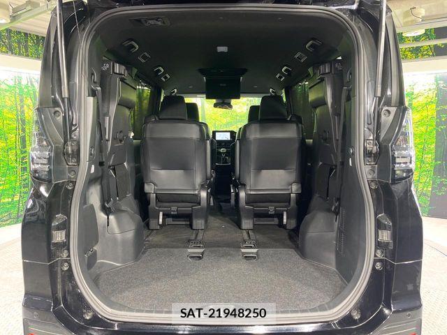 Toyota VOXY 2022-05 6221009-8