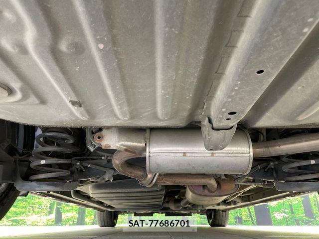 Toyota VOXY 2014-02 6248342-18