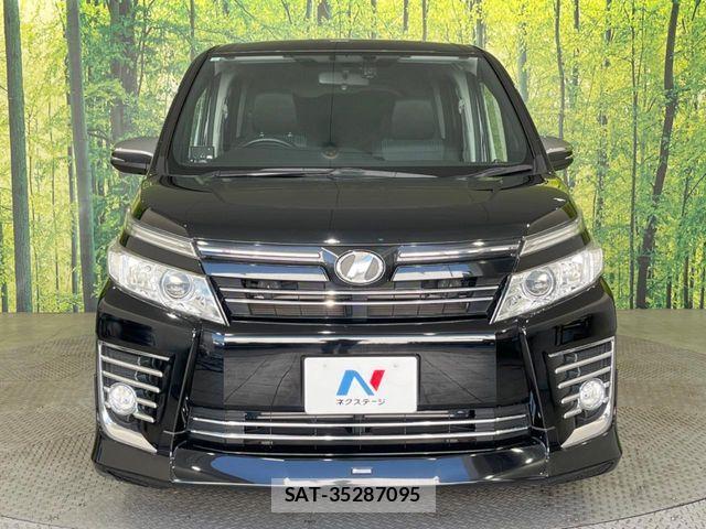 Toyota VOXY 2015-05 6248331-14