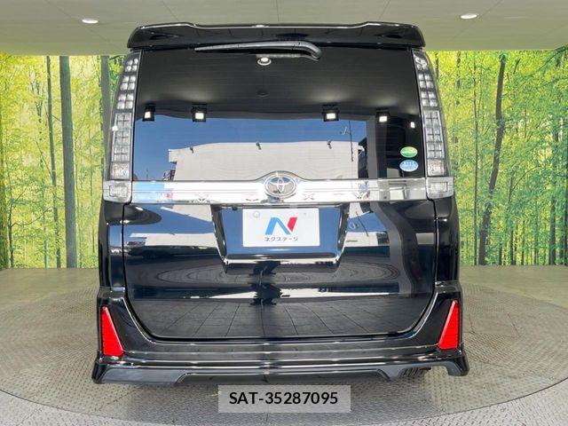 Toyota VOXY 2015-05 6248331-15