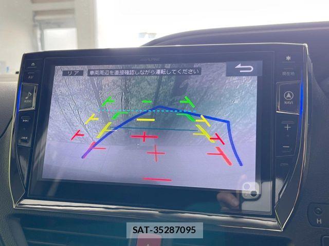 Toyota VOXY 2015-05 6248331-4