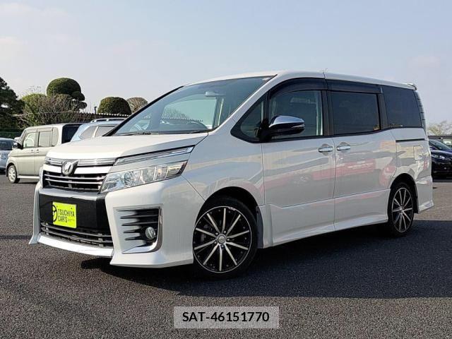 Toyota VOXY 2015-04 6248333-0