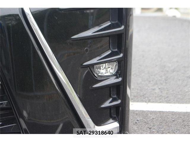 Toyota VOXY 2020-12 6266305-18