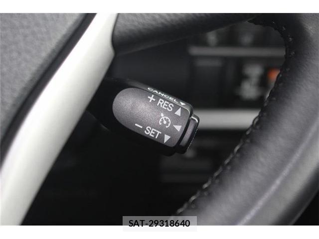 Toyota VOXY 2020-12 6266305-2