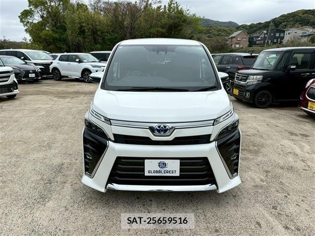 Toyota VOXY 2021-05 6277647-9