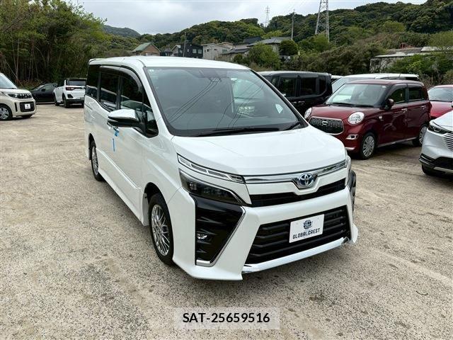 Toyota VOXY 2021-05 6277647-8