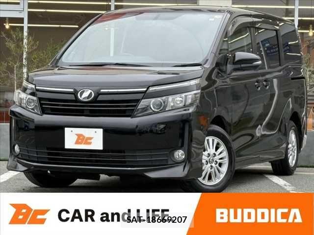 Toyota VOXY 2014-10 6307188-0