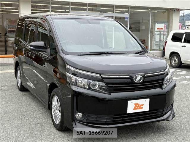 Toyota VOXY 2014-10 6307188-9