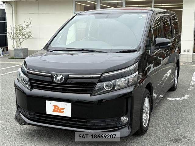 Toyota VOXY 2014-10 6307188-7