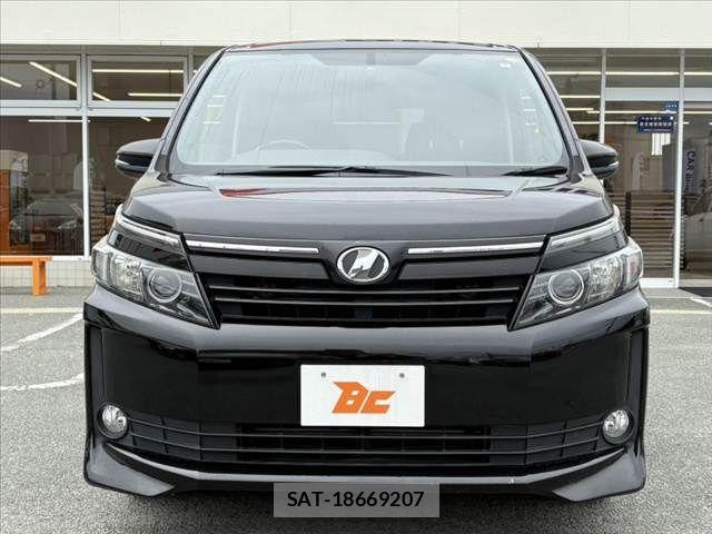 Toyota VOXY 2014-10 6307188-8