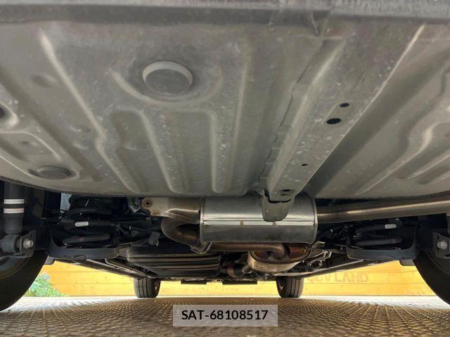Toyota VOXY 2018-12 6504654-17