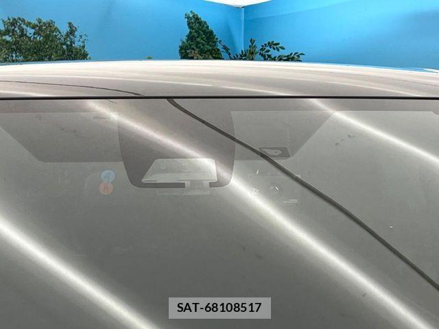Toyota VOXY 2018-12 6504654-3