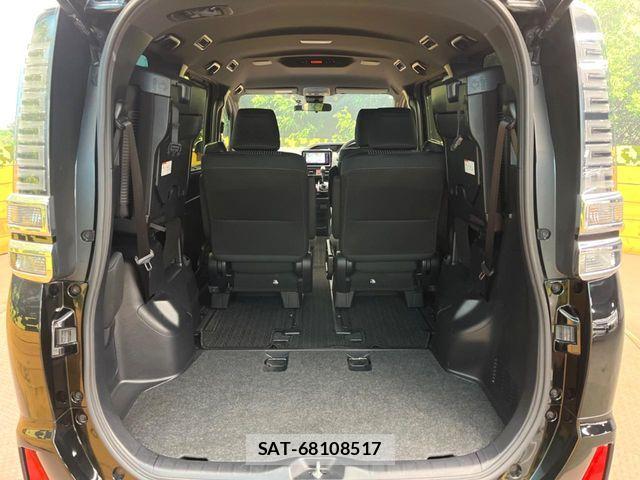 Toyota VOXY 2018-12 6504654-8