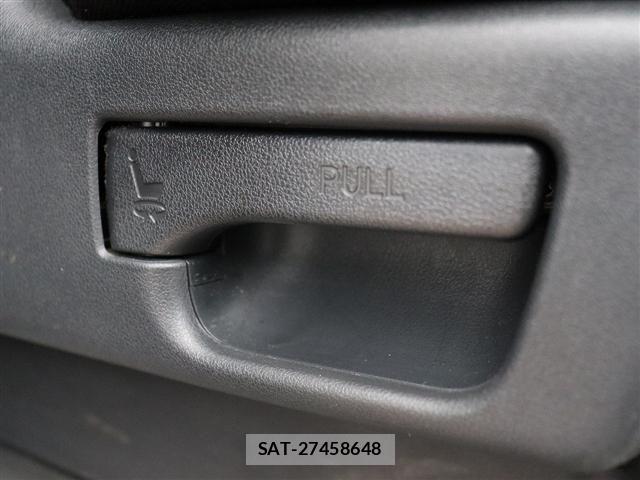 Toyota VOXY 2009-06 6504700-22