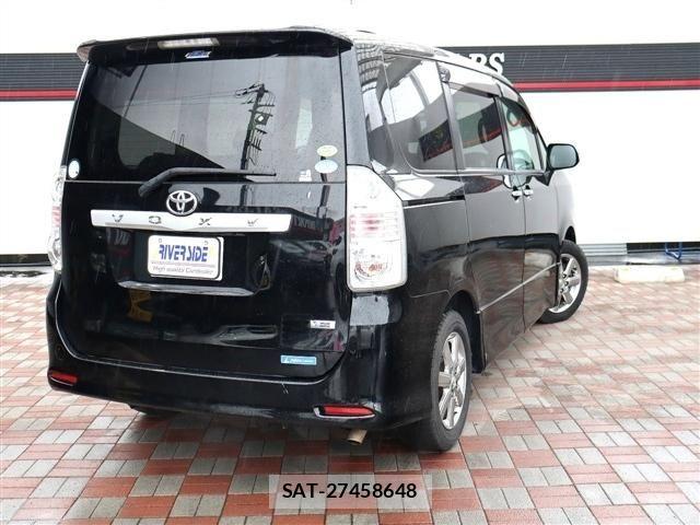 Toyota VOXY 2009-06 6504700-2