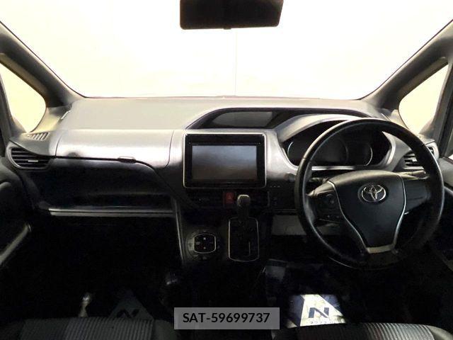 Toyota VOXY 2014-01 6528007-1
