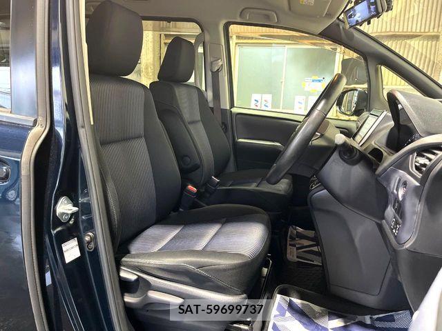 Toyota VOXY 2014-01 6528007-7