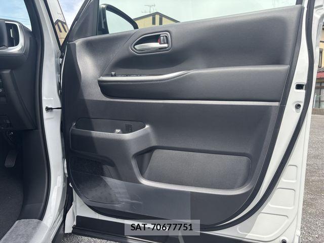 Toyota VOXY 2026-03 6547285-22