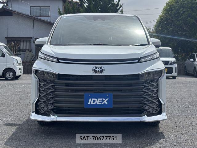 Toyota VOXY 2026-03 6547285-4