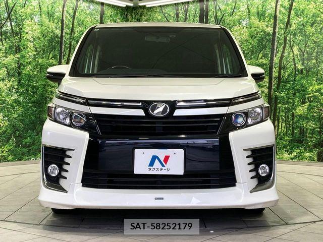 Toyota VOXY 2014-09 6615597-14