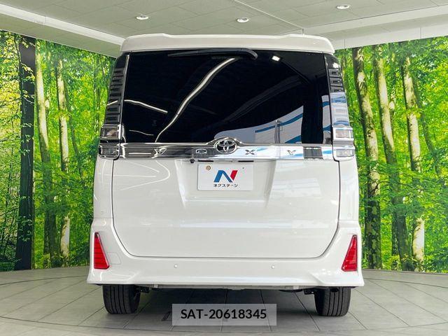 Toyota VOXY 2021-05 6615561-14