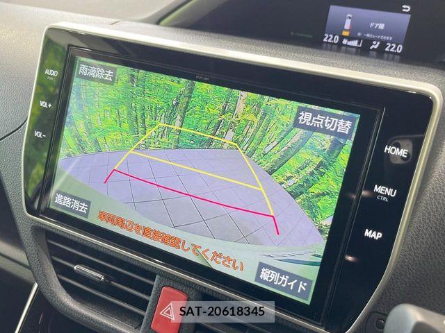 Toyota VOXY 2021-05 6615561-3
