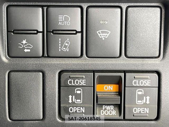 Toyota VOXY 2021-05 6615561-5