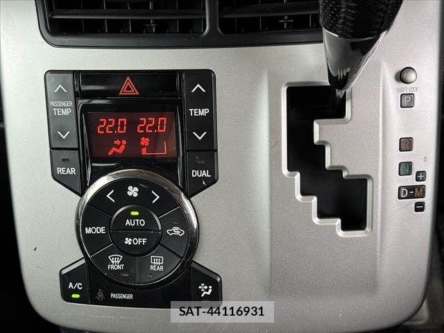 Toyota VOXY 2010-10 6615614-25
