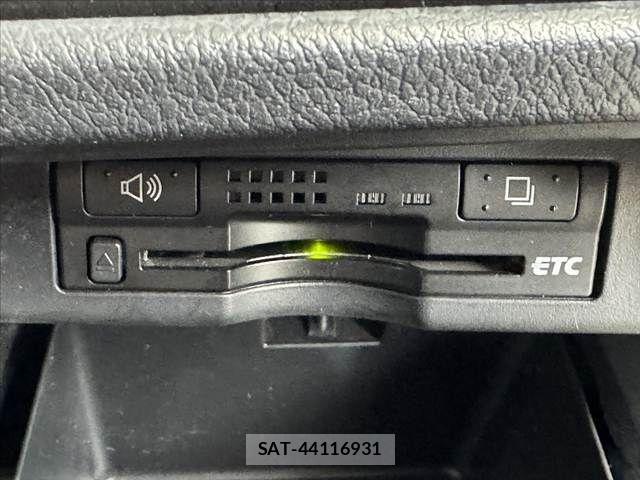 Toyota VOXY 2010-10 6615614-29