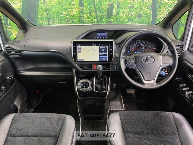 Toyota VOXY 2021-02 6615559-1