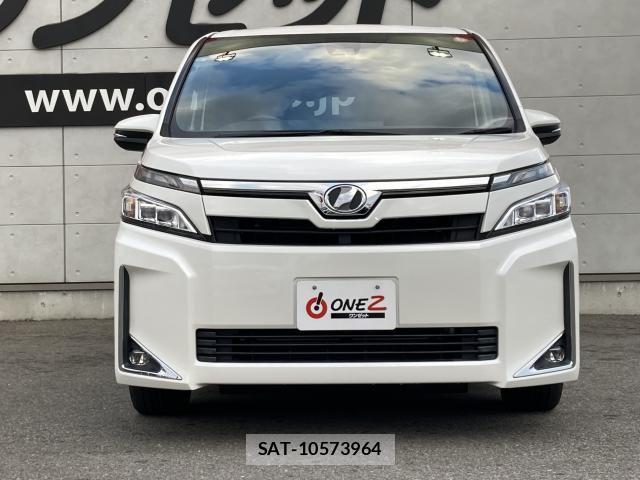 Toyota VOXY 2017-11 6615580-5