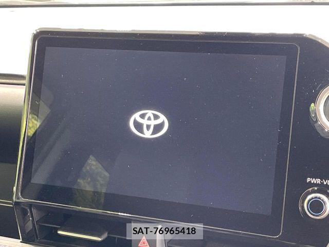 Toyota VOXY 2023-06 6615550-2