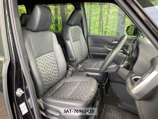 Toyota VOXY 2023-06 6615550-7