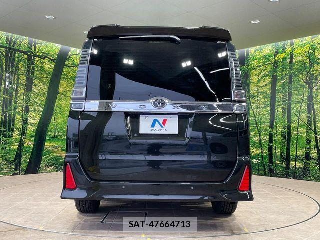 Toyota VOXY 2021-01 6615558-15