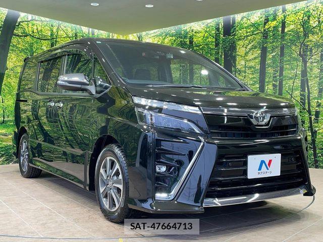 Toyota VOXY 2021-01 6615558-16