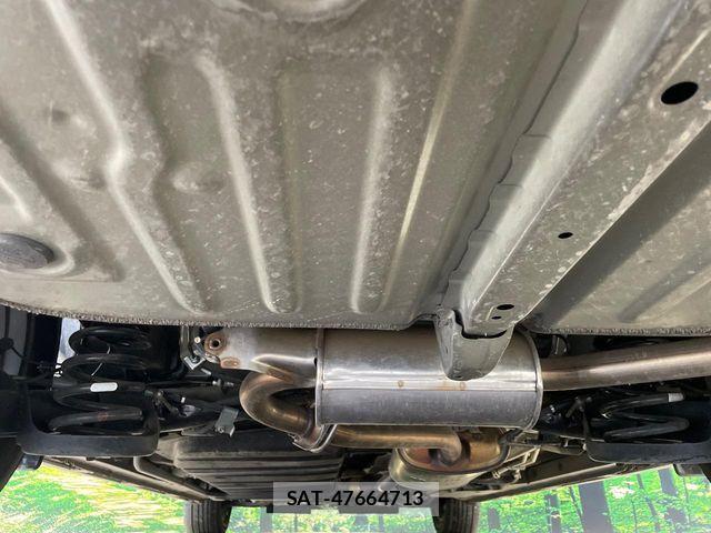 Toyota VOXY 2021-01 6615558-19