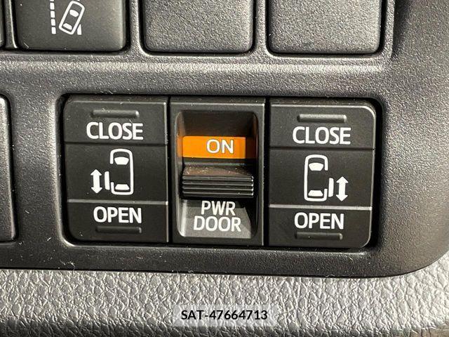 Toyota VOXY 2021-01 6615558-3