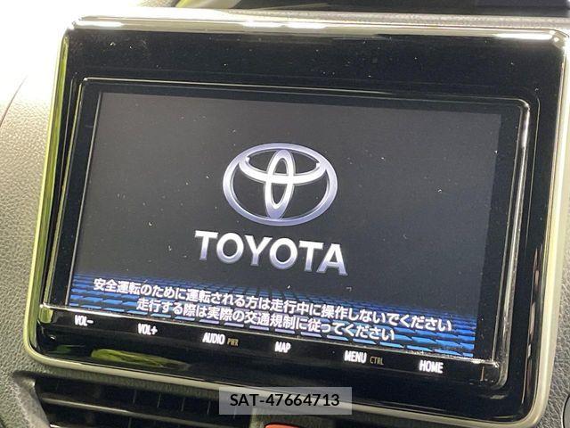 Toyota VOXY 2021-01 6615558-4