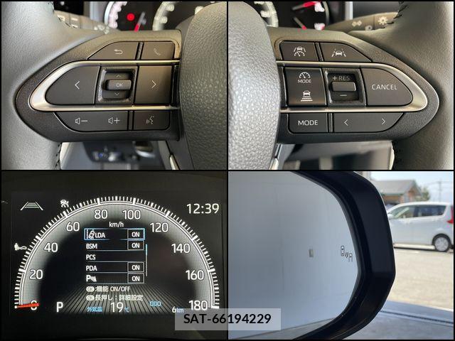 Toyota VOXY 2026-04 6615545-17