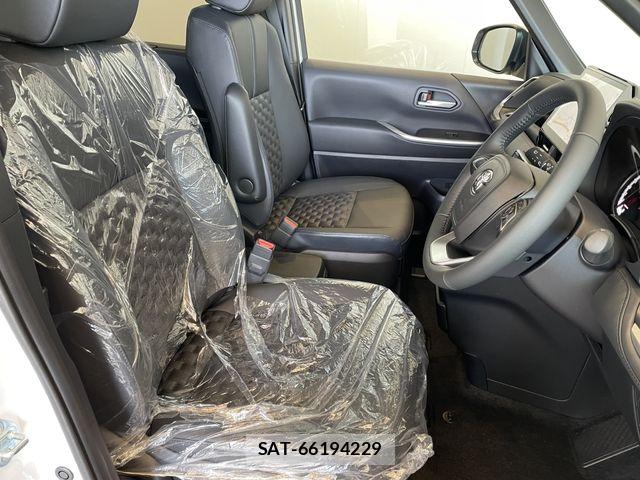 Toyota VOXY 2026-04 6615545-24