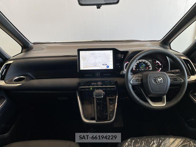 Toyota VOXY 2026-04 6615545-2
