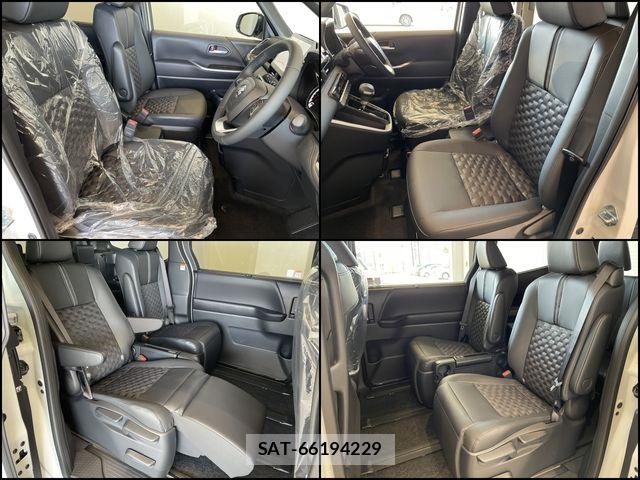 Toyota VOXY 2026-04 6615545-4