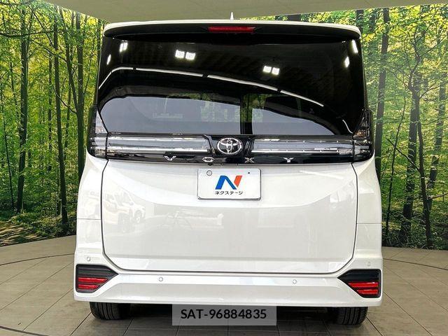 Toyota VOXY 2022-08 6615549-15