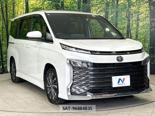 Toyota VOXY 2022-08 6615549-16