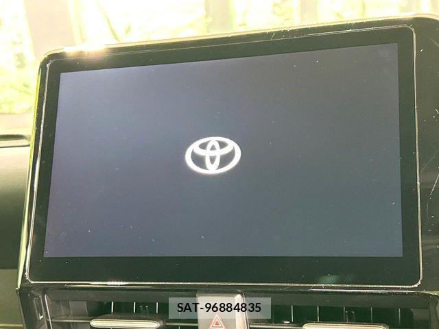 Toyota VOXY 2022-08 6615549-3