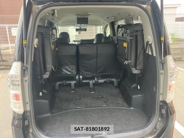 Toyota VOXY 2012-01 6615611-20