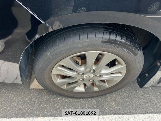 Toyota VOXY 2012-01 6615611-2