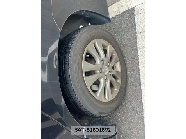 Toyota VOXY 2012-01 6615611-3